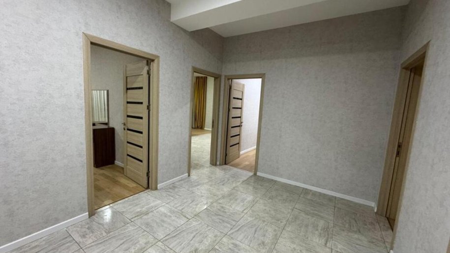 Kirayə verilir 4 otaqlı yeni tikili, 146 m², Gənclik m.-18