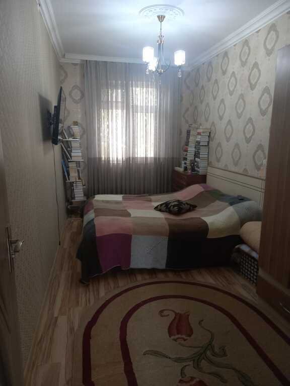 Satılır 2 otaqlı köhnə tikili, 55 m², Memar Əcəmi m.-2