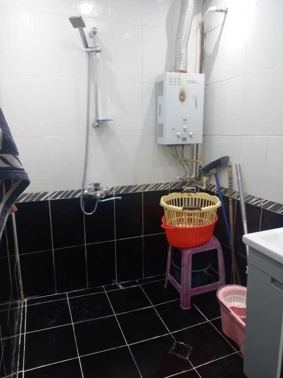 Satılır 2 otaqlı köhnə tikili, 55 m², Memar Əcəmi m.-6