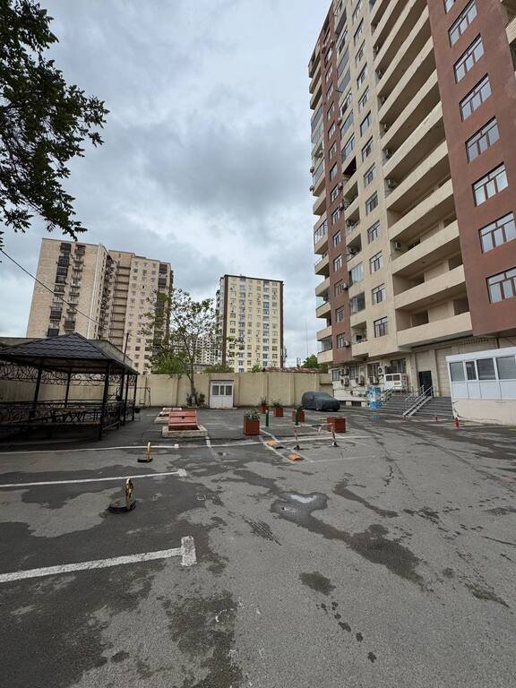 Satılır 3 otaqlı yeni tikili, 137 m², Elmlər Akademiyası m.-3