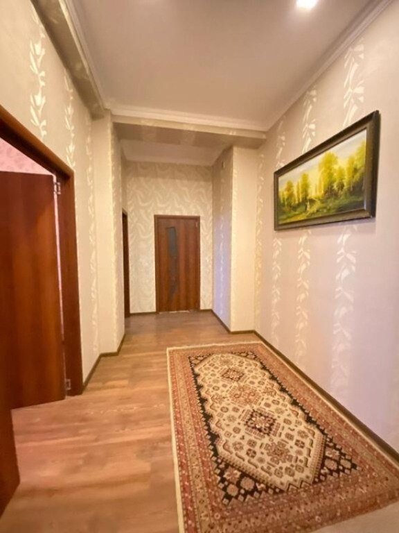 Satılır 3 otaqlı yeni tikili, 110 m², İnşaatçılar m.-8