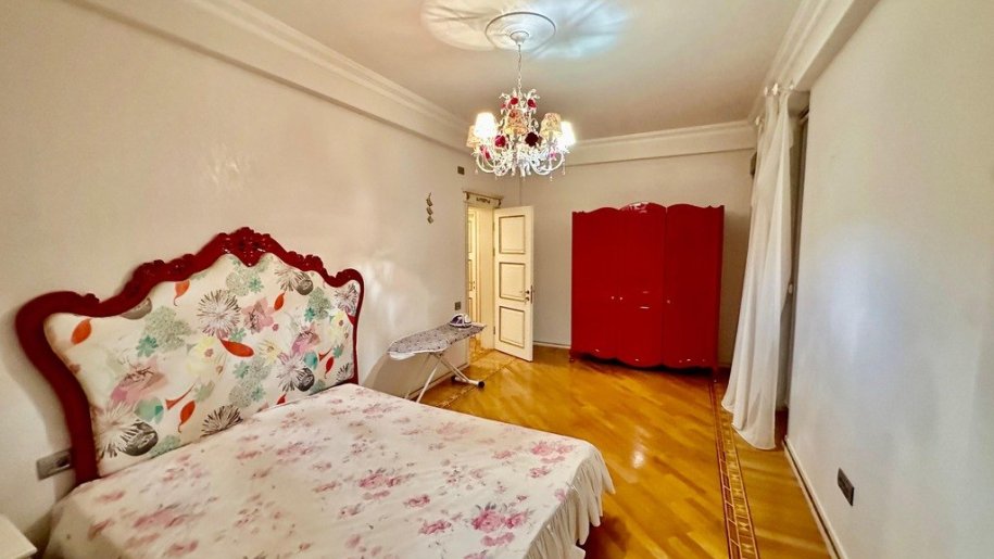 Satılır 4 otaqlı yeni tikili, 210 m², Nəsimi-9