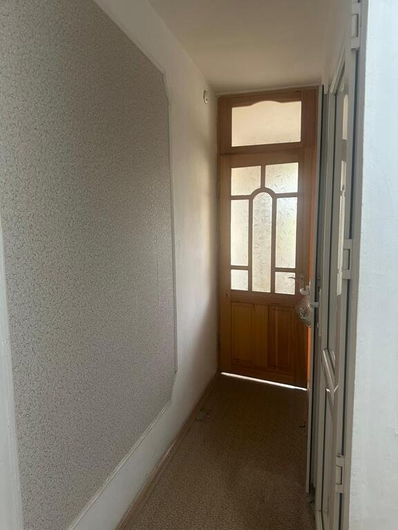 Kirayə verilir 2 otaqlı köhnə tikili, 55 m², Xalqlar dostluğu m.-2