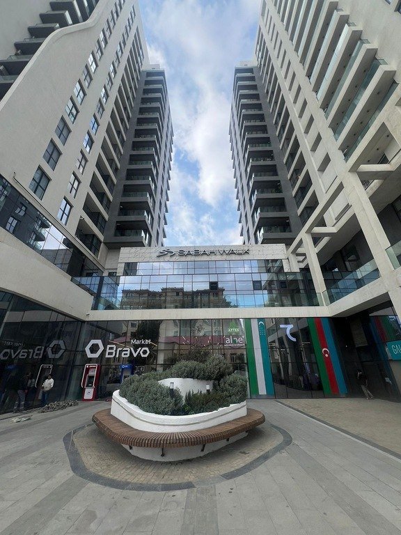 Satılır 4 otaqlı yeni tikili, 303 m², Bayıl-2