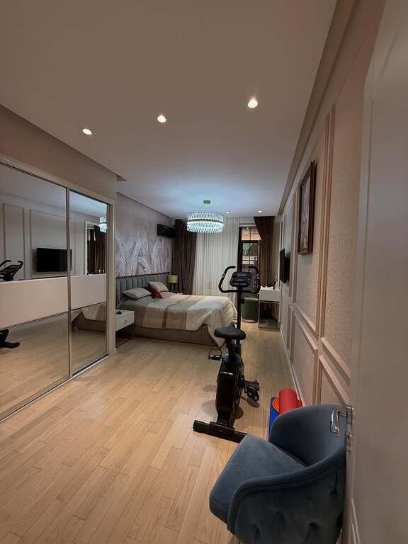 Satılır 4 otaqlı yeni tikili, 230 m², 28 May m.-3