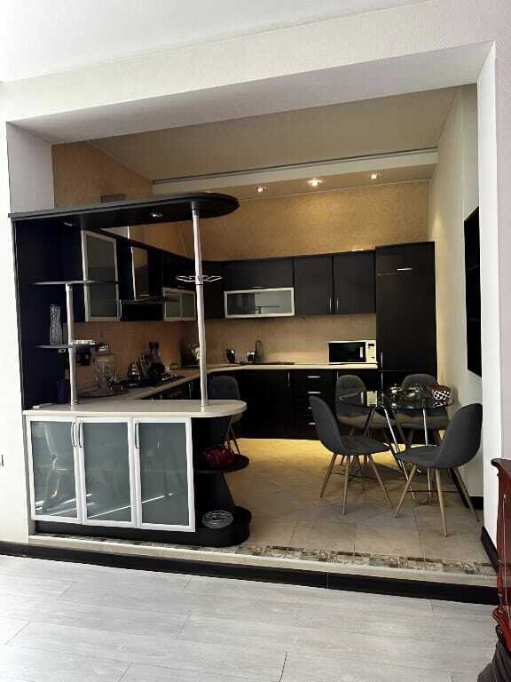 Satılır 3 otaqlı yeni tikili, 136 m², Xətai m.-11
