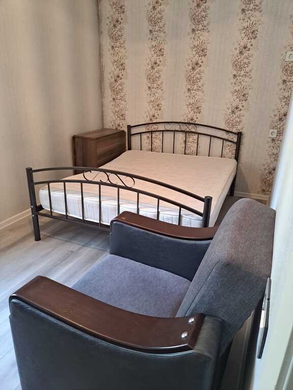Satılır 2 otaqlı köhnə tikili, 50 m², Elmlər Akademiyası m.-5