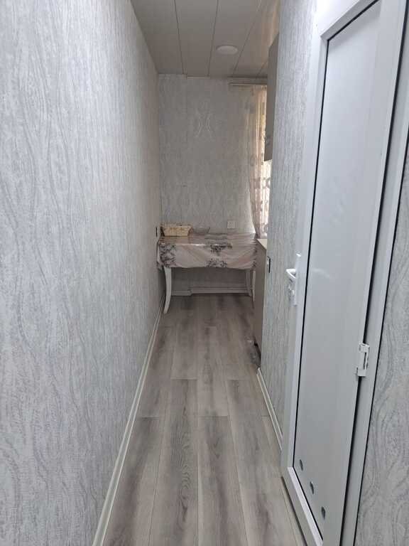Satılır 2 otaqlı köhnə tikili, 50 m², Elmlər Akademiyası m.-8