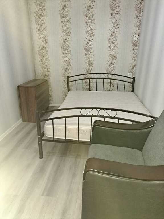 Satılır 2 otaqlı köhnə tikili, 50 m², Elmlər Akademiyası m.-4