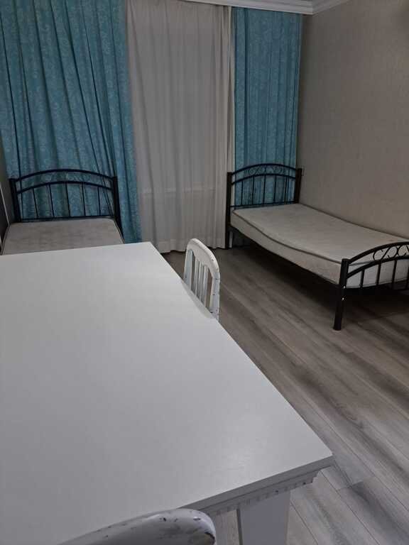 Satılır 2 otaqlı köhnə tikili, 50 m², Elmlər Akademiyası m.-5