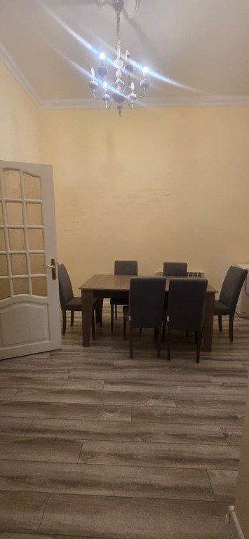 Kirayə verilir 3 otaqlı köhnə tikili, 60 m², İçərişəhər m.-4