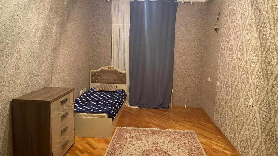 Kirayə verilir 3 otaqlı köhnə tikili, 110 m², 8 noyabr-5