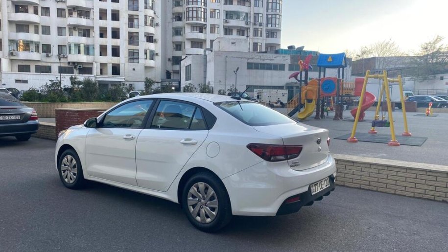 Kirayə verilir 3 otaqlı köhnə tikili, 110 m², 8 noyabr-13