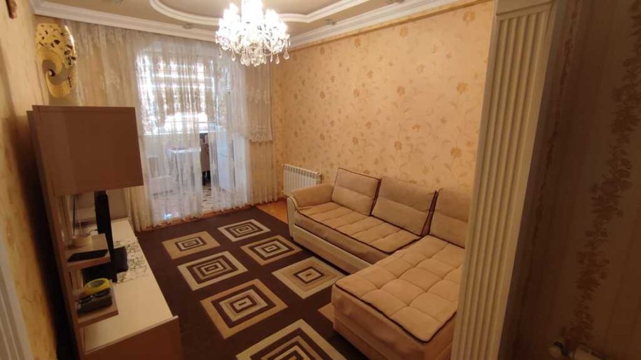 Kirayə verilir 2 otaqlı yeni tikili, 65 m², 28 May m.-4