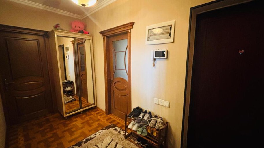 Satılır 4 otaqlı köhnə tikili, 85 m², Bakıxanov (Razin)-9