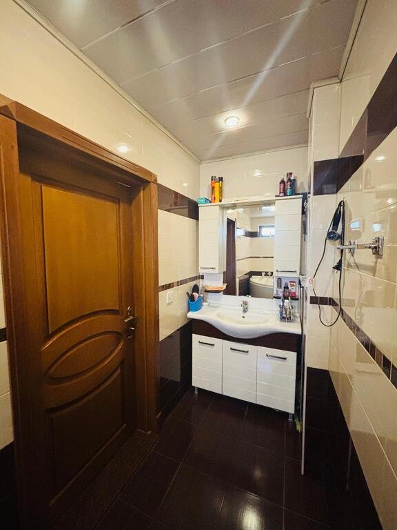 Satılır 4 otaqlı köhnə tikili, 85 m², Bakıxanov (Razin)-23