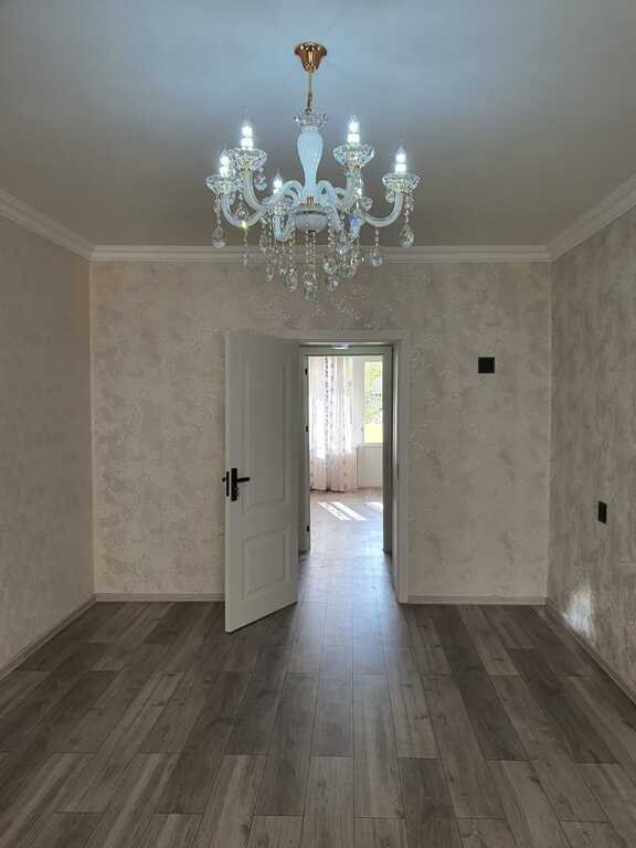 Satılır 3 otaqlı köhnə tikili, 80 m², Bakıxanov (Razin)-1