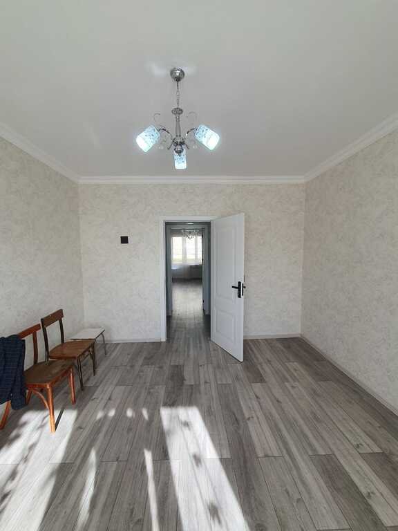Satılır 3 otaqlı köhnə tikili, 80 m², Bakıxanov (Razin)-4