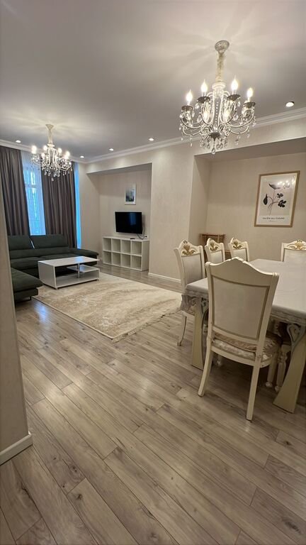 Kirayə verilir 3 otaqlı yeni tikili, 155 m², 8 noyabr-3
