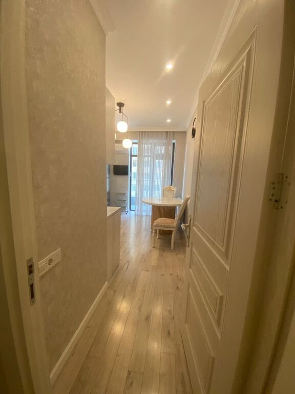 Kirayə verilir 3 otaqlı yeni tikili, 155 m², 8 noyabr-8