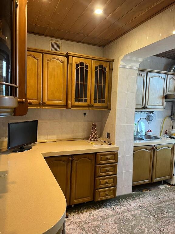 Kirayə verilir 2 otaqlı köhnə tikili, 65 m², Xalqlar dostluğu m.-5