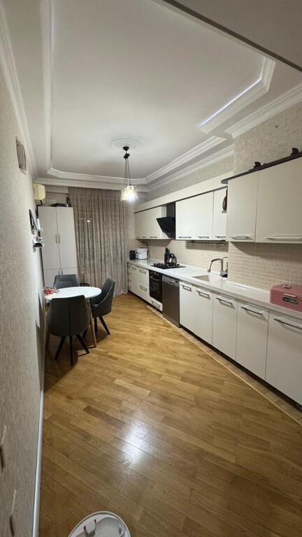 Satılır 3 otaqlı yeni tikili, 124 m², Həzi Aslanov m.-7