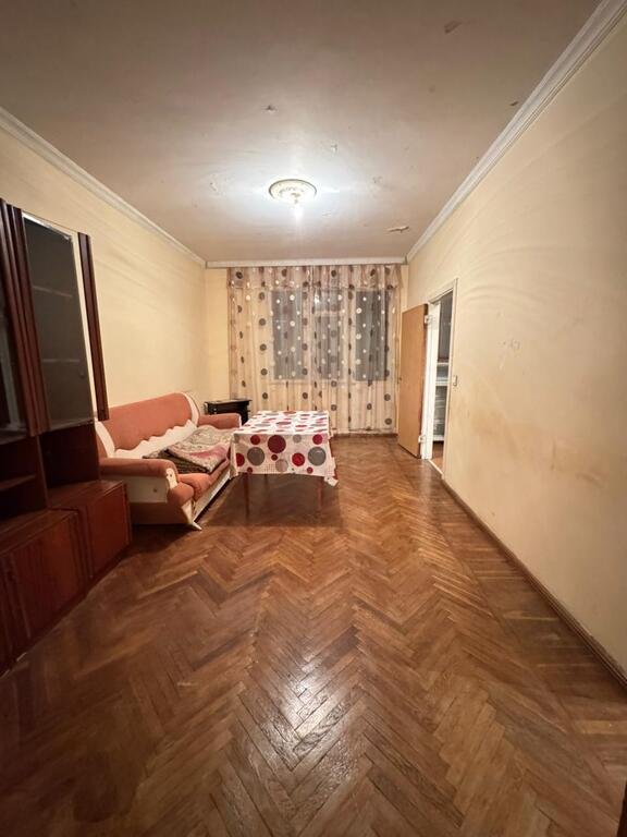 Satılır 2 otaqlı köhnə tikili, 43 m², Memar Əcəmi m.-1