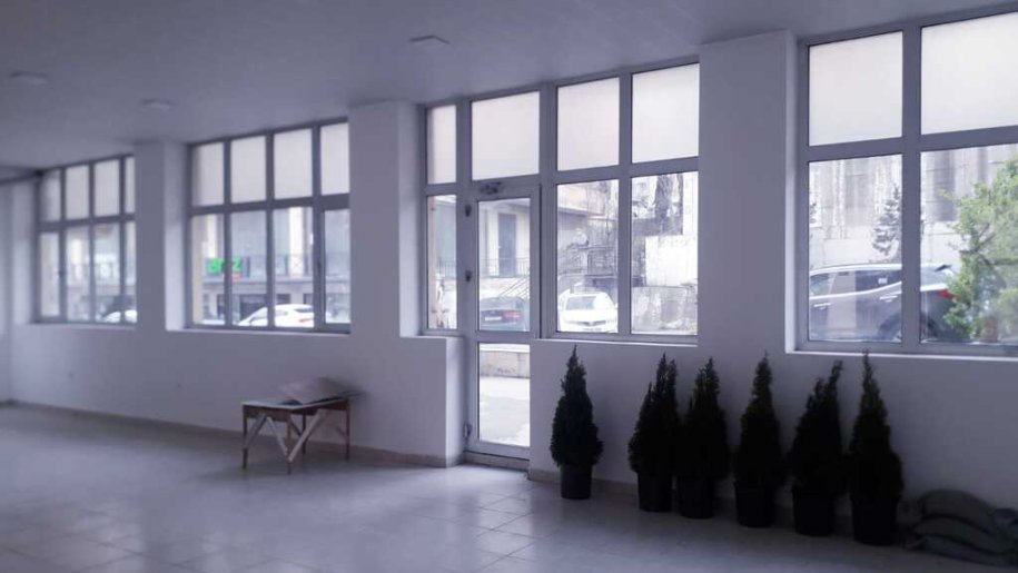 205 kv.m. obyekt icarəyə verilir, İnşaatçılar m.-1