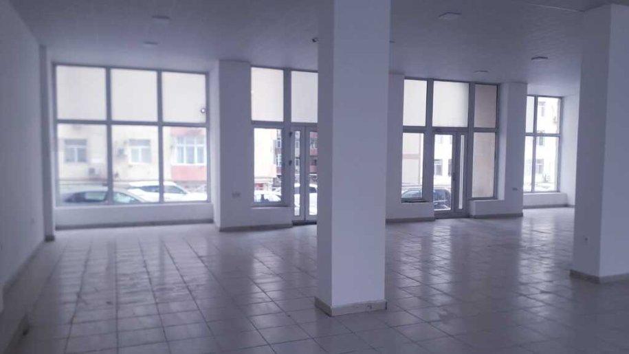 205 kv.m. obyekt icarəyə verilir, İnşaatçılar m.-4