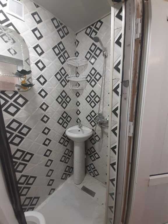 Kirayə verilir 1 otaqlı köhnə tikili, 20 m², Elmlər Akademiyası m.-12