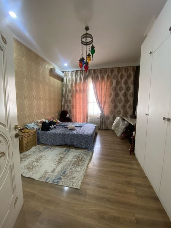 Satılır 4 otaqlı yeni tikili, 157 m², İnşaatçılar m.-2