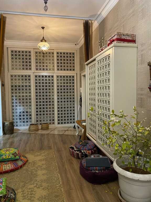 Satılır 4 otaqlı yeni tikili, 157 m², İnşaatçılar m.-12