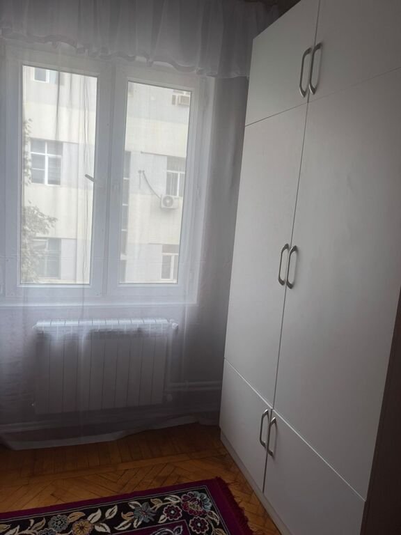 Kirayə verilir 2 otaqlı köhnə tikili, 40 m², 28 May m.-10