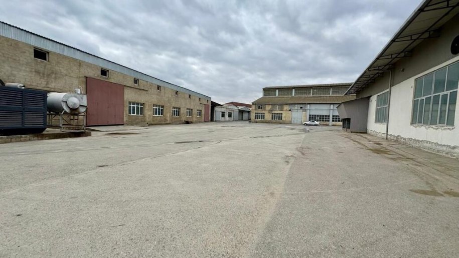 800 kv.m. obyekt icarəyə verilir, Binəqədi-1