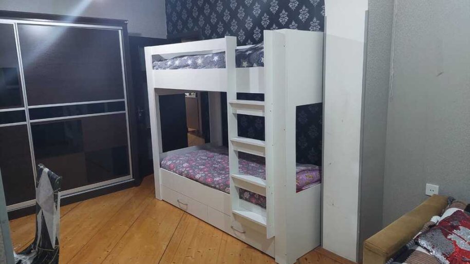 Satılır 3 otaqlı köhnə tikili, 90 m², Biləcəri-3