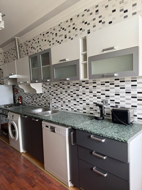 Satılır 3 otaqlı yeni tikili, 120 m², Elmlər Akademiyası m.-13