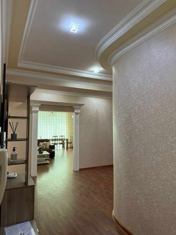 Satılır 3 otaqlı yeni tikili, 120 m², Elmlər Akademiyası m.-21