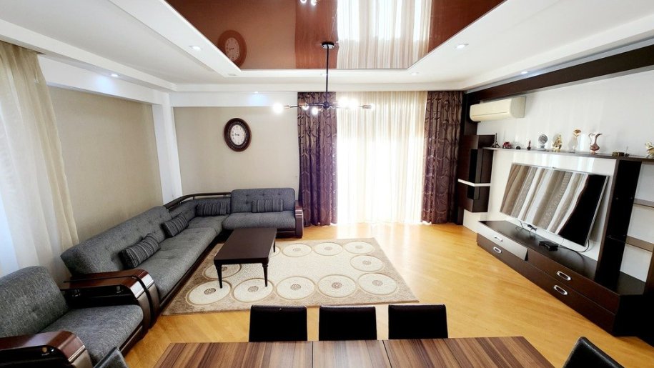 Satılır 3 otaqlı yeni tikili, 128 m², Nizami m.-1