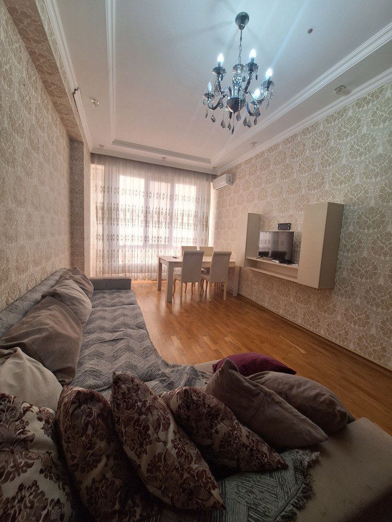 Kirayə verilir 2 otaqlı yeni tikili, 55 m², İnşaatçılar m.-8