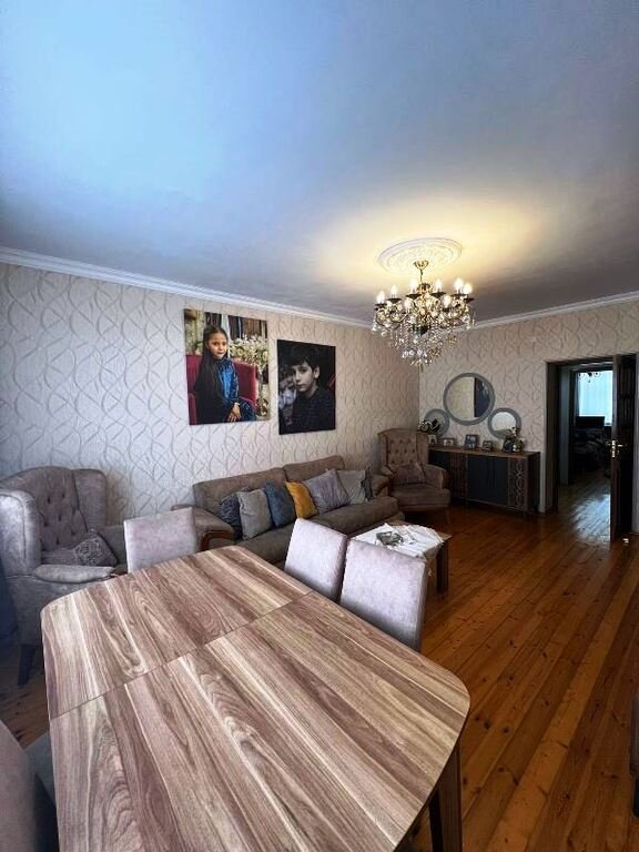 Satılır 3 otaqlı köhnə tikili, 80 m², Qaraçuxur-6