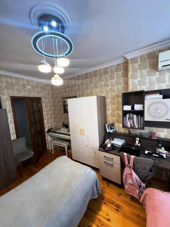 Satılır 3 otaqlı köhnə tikili, 80 m², Qaraçuxur-7