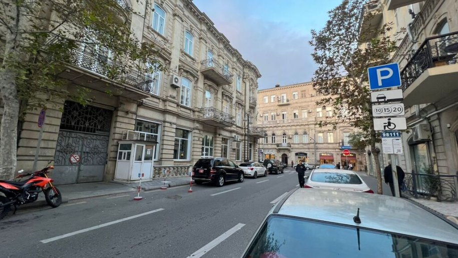 80 m<sup>2</sup> ofis icarəyə verilir, Sahil m.-1