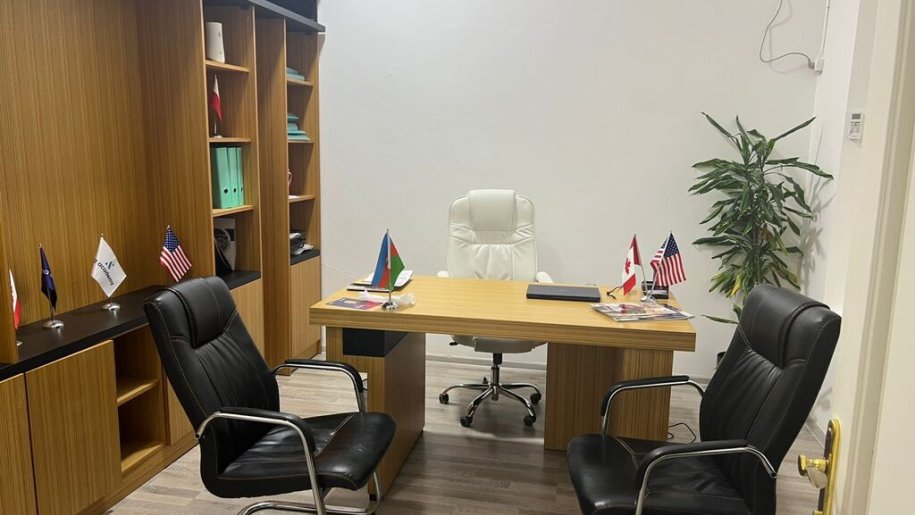 80 m<sup>2</sup> ofis icarəyə verilir, Sahil m.-9
