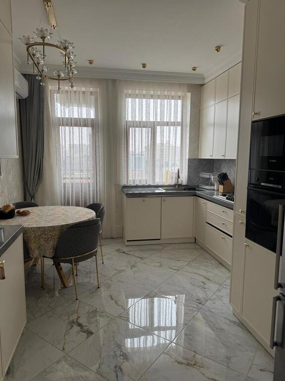 Satılır 4 otaqlı yeni tikili, 165 m², Nəsimi-11