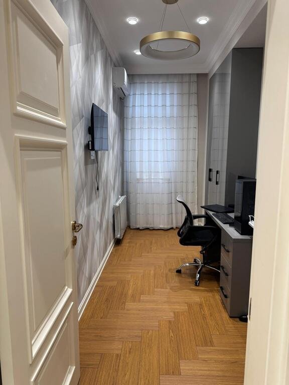 Satılır 4 otaqlı yeni tikili, 165 m², Nəsimi-13