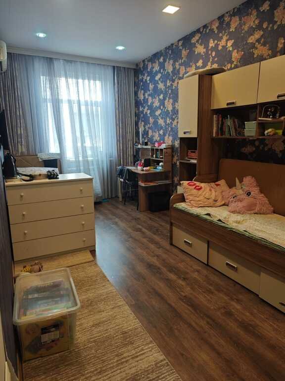 Satılır 4 otaqlı yeni tikili, 110 m², İnşaatçılar m.-6