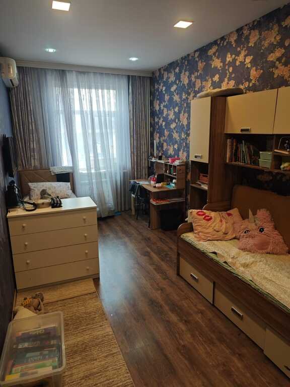 Satılır 4 otaqlı yeni tikili, 110 m², İnşaatçılar m.-9