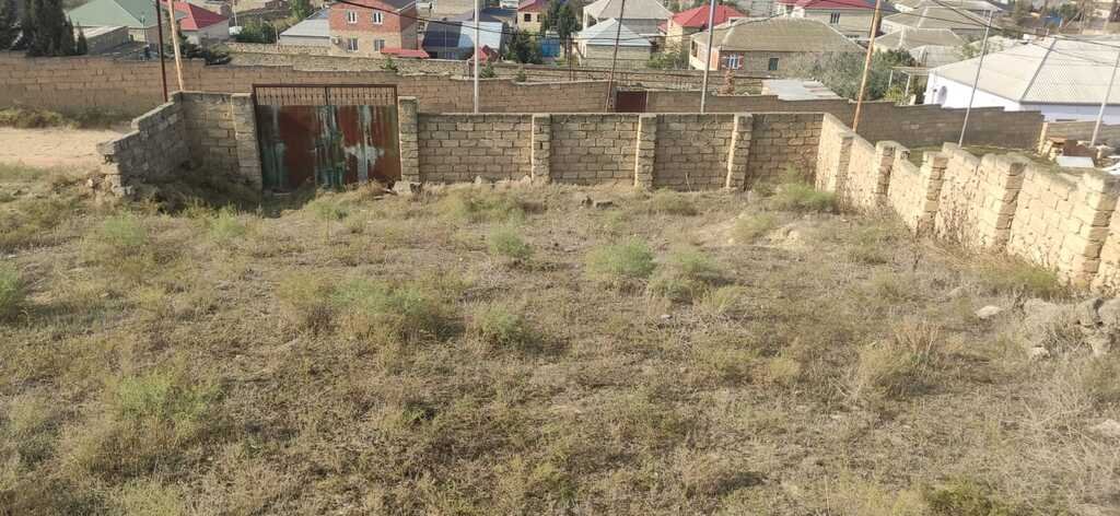 3 sot torpaq satılır, Digah-2