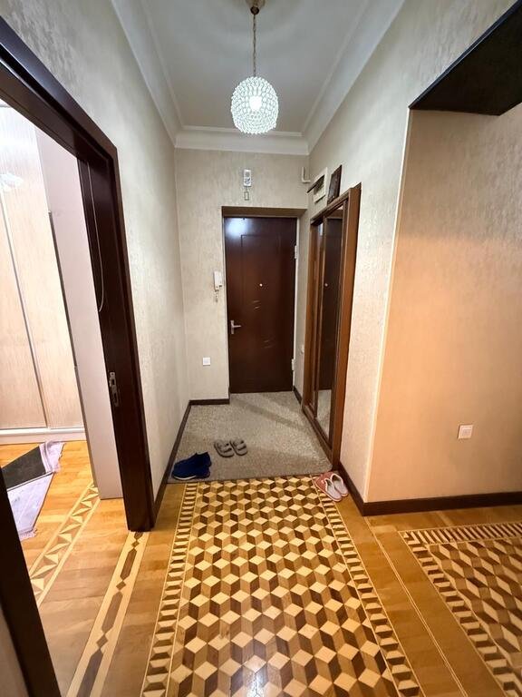 Satılır 3 otaqlı köhnə tikili, 110 m², Nəriman Nərimanov m.-5