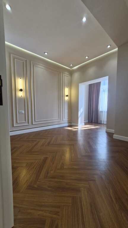 Satılır 3 otaqlı yeni tikili, 72 m², Gənclik m.-1